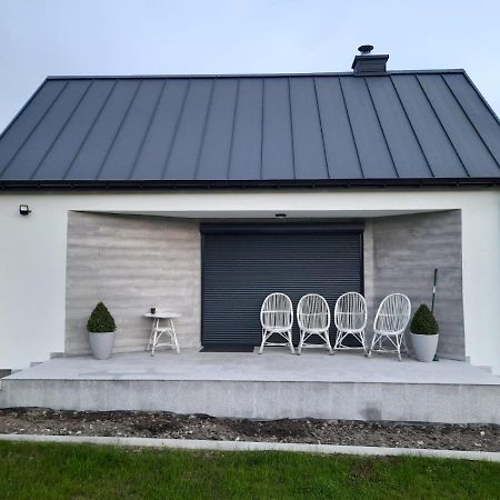 Domki Za Wyspa Chmielow Exterior foto